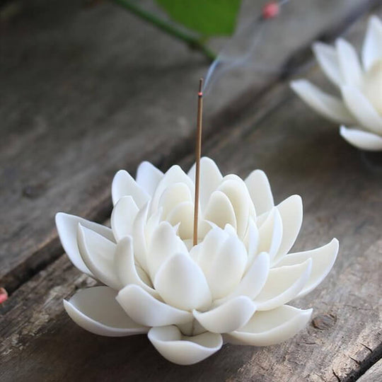 Lotus rökelsebrännare i keramik